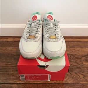 *SOLD*Nike Air Max 1 QS Year of the Horse Sz7